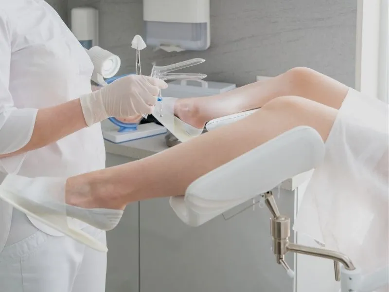 ¿Cuándo Debo Preocuparme por mi Flujo Vaginal