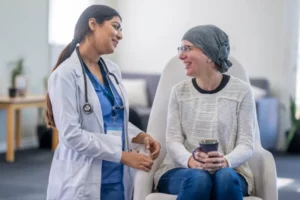 Cáncer de Cuello Uterino Síntomas, Estadios y Tratamiento
